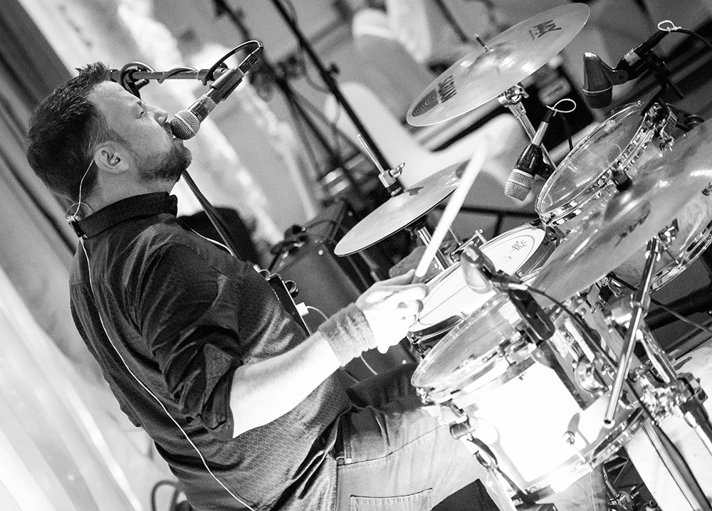 Dublin Wedding Bands | The Moogs