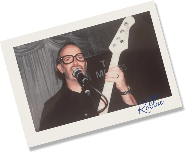 Robbie Malone, bass, The Moogs